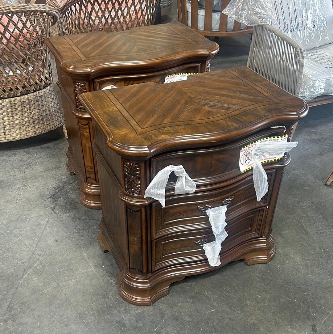 Pair of Real Wood Nightstands, 3 Drawers Nightstands with Outlets and USB ports - 2Much Liquidators